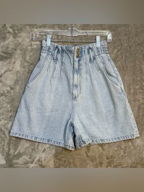 Zara High Waisted Distressed Light Denim Shorts PaperBag Waist Size 2
